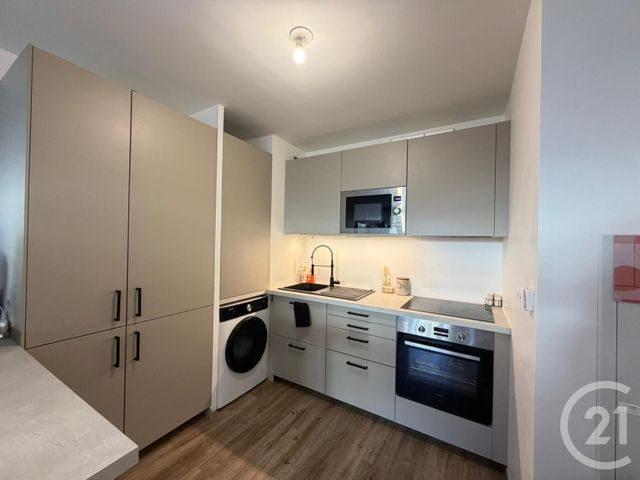 Appartement F2 &agrave; louer - 2 pi&egrave;ces - 38,67 m2 - Le Plessis Belleville - 60 - PICARDIE