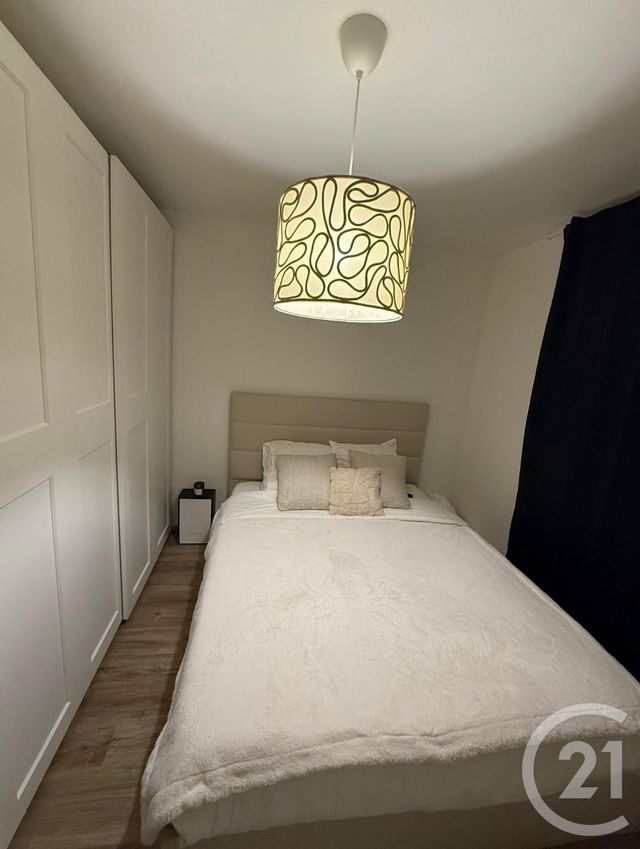 Appartement F2 &agrave; louer - 2 pi&egrave;ces - 38,67 m2 - Le Plessis Belleville - 60 - PICARDIE