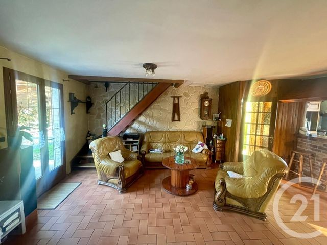 Maison &agrave; vendre - 5 pi&egrave;ces - 120 m2 - St Mard - 77 - ILE-DE-FRANCE