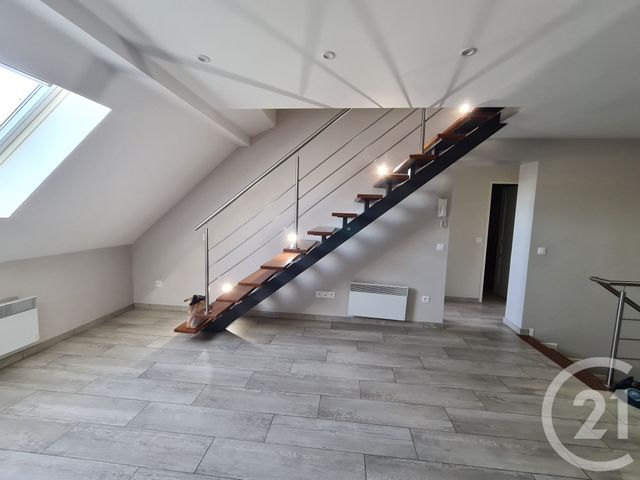 Appartement Duplex &agrave; louer - 4 pi&egrave;ces - 65,65 m2 - Messy - 77 - ILE-DE-FRANCE