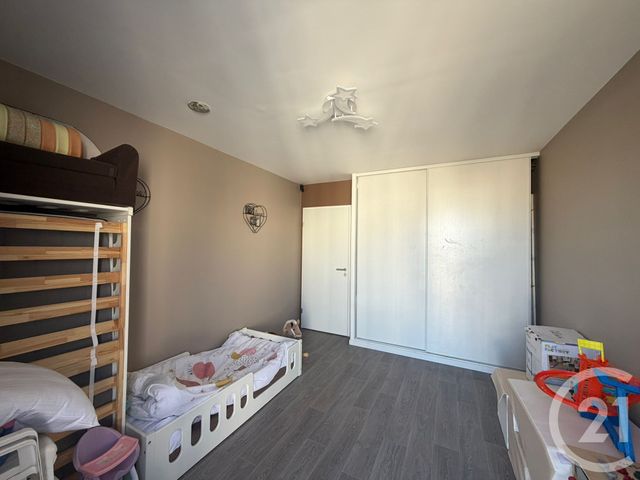 Appartement F3 &agrave; louer - 3 pi&egrave;ces - 65 m2 - Othis - 77 - ILE-DE-FRANCE