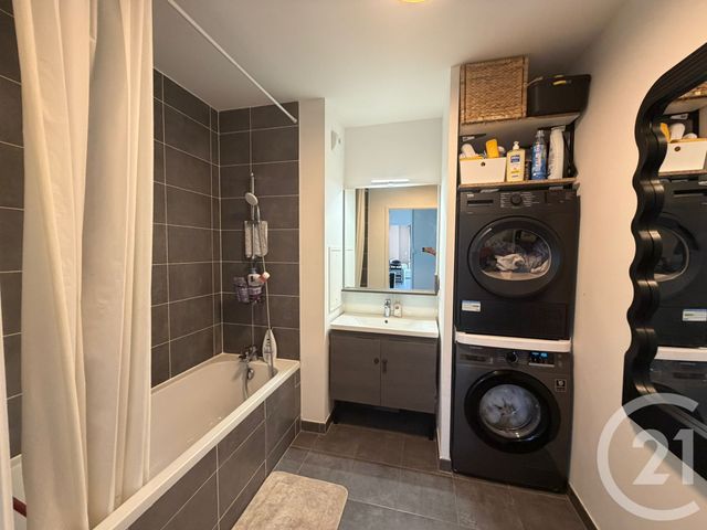 Appartement F3 &agrave; louer - 3 pi&egrave;ces - 65 m2 - Othis - 77 - ILE-DE-FRANCE