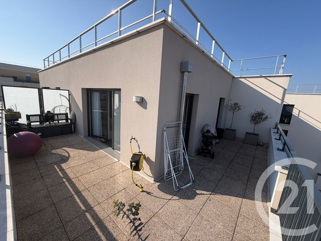 Appartement F3 &agrave; louer - 3 pi&egrave;ces - 65 m2 - Othis - 77 - ILE-DE-FRANCE