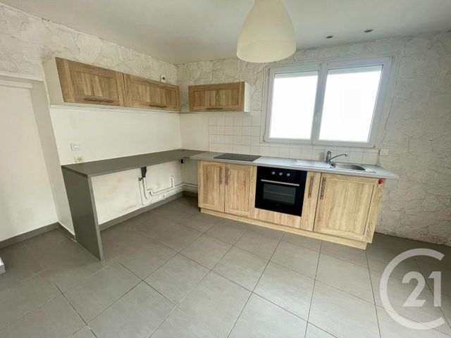 Maison &agrave; vendre - 3 pi&egrave;ces - 65 m2 - Le Plessis Belleville - 60 - PICARDIE