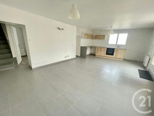 Maison &agrave; vendre - 3 pi&egrave;ces - 65 m2 - Le Plessis Belleville - 60 - PICARDIE