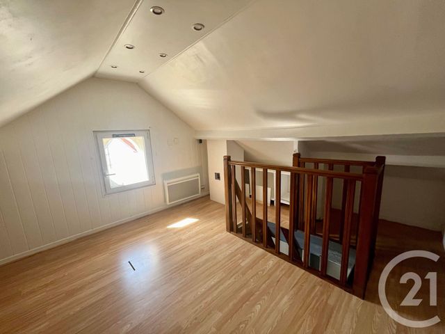 Maison &agrave; louer - 2 pi&egrave;ces - 32,42 m2 - Cuisy - 77 - ILE-DE-FRANCE