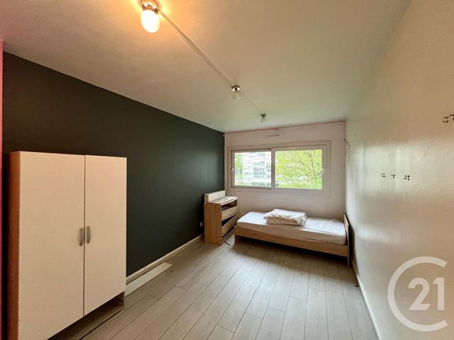 Appartement F4 &agrave; louer - 4 pi&egrave;ces - 81,80 m2 - Meaux - 77 - ILE-DE-FRANCE