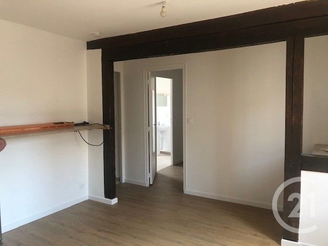 Appartement F2 &agrave; louer - 2 pi&egrave;ces - 31,14 m2 - Juilly - 77 - ILE-DE-FRANCE