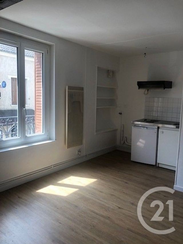 Appartement F2 &agrave; louer - 2 pi&egrave;ces - 31,14 m2 - Juilly - 77 - ILE-DE-FRANCE