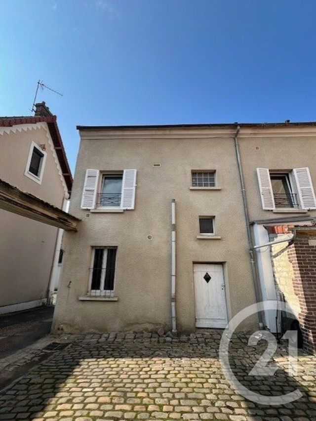 Appartement F2 &agrave; louer - 2 pi&egrave;ces - 30,03 m2 - Juilly - 77 - ILE-DE-FRANCE