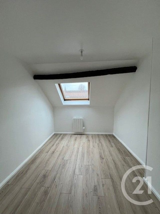 Appartement F2 &agrave; louer - 2 pi&egrave;ces - 30,03 m2 - Juilly - 77 - ILE-DE-FRANCE