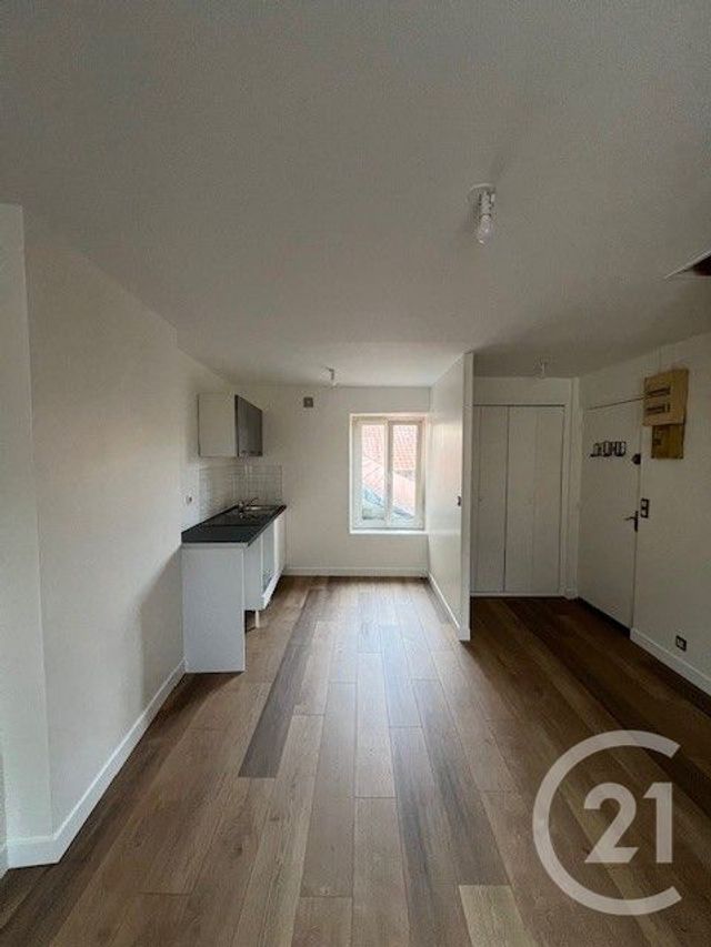 Appartement F2 &agrave; louer - 2 pi&egrave;ces - 30,03 m2 - Juilly - 77 - ILE-DE-FRANCE