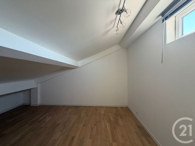 Maison &agrave; louer - 3 pi&egrave;ces - 65,04 m2 - St Mesmes - 77 - ILE-DE-FRANCE