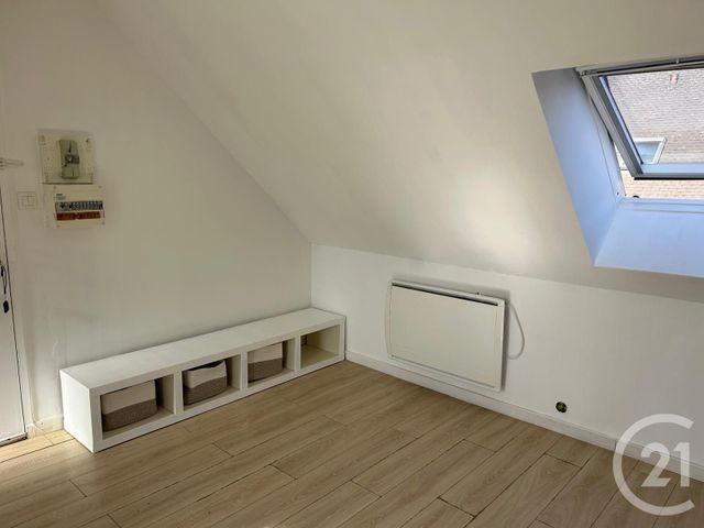 Appartement Studio &agrave; louer - 1 pi&egrave;ce - 19,09 m2 - Moussy Le Vieux - 77 - ILE-DE-FRANCE