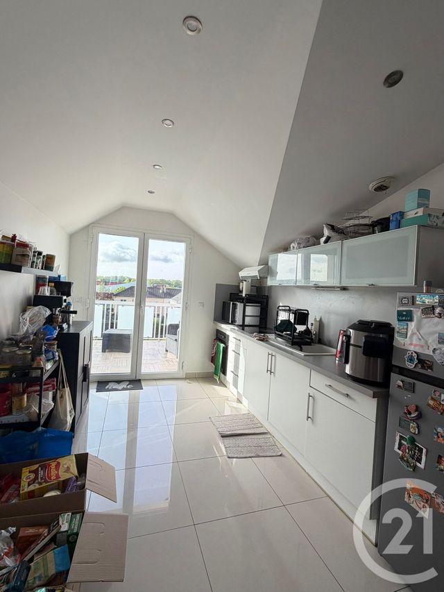 Appartement F3 &agrave; louer - 3 pi&egrave;ces - 79,55 m2 - Tremblay En France - 93 - ILE-DE-FRANCE