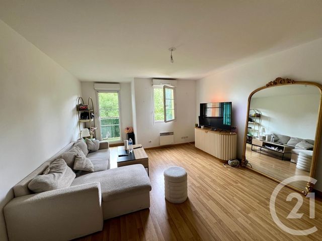 Appartement F2 &agrave; louer - 2 pi&egrave;ces - 47,37 m2 - Verberie - 60 - PICARDIE