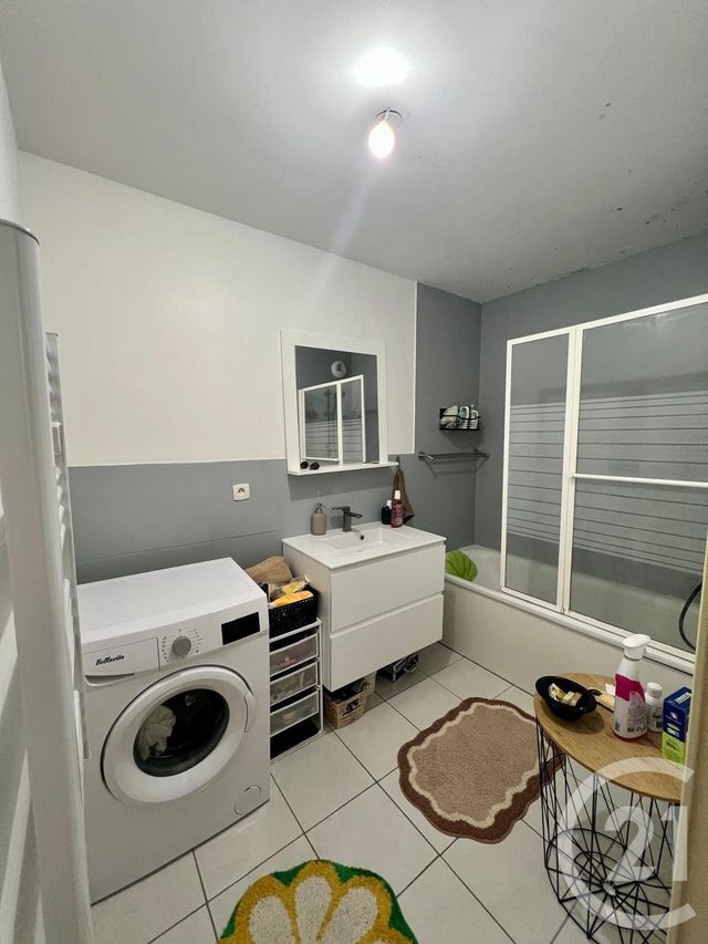 Appartement F2 &agrave; louer - 2 pi&egrave;ces - 47,37 m2 - Verberie - 60 - PICARDIE