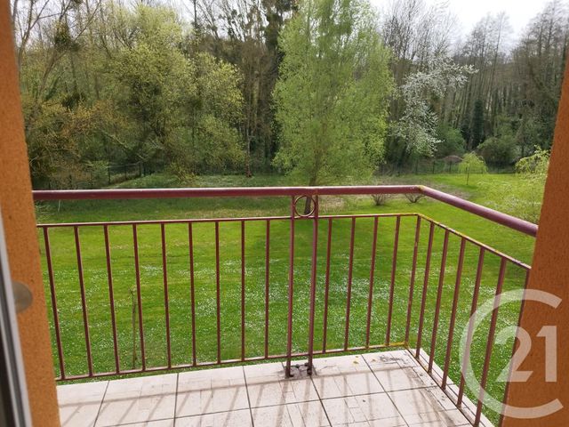 Appartement F2 &agrave; louer - 2 pi&egrave;ces - 47,37 m2 - Verberie - 60 - PICARDIE