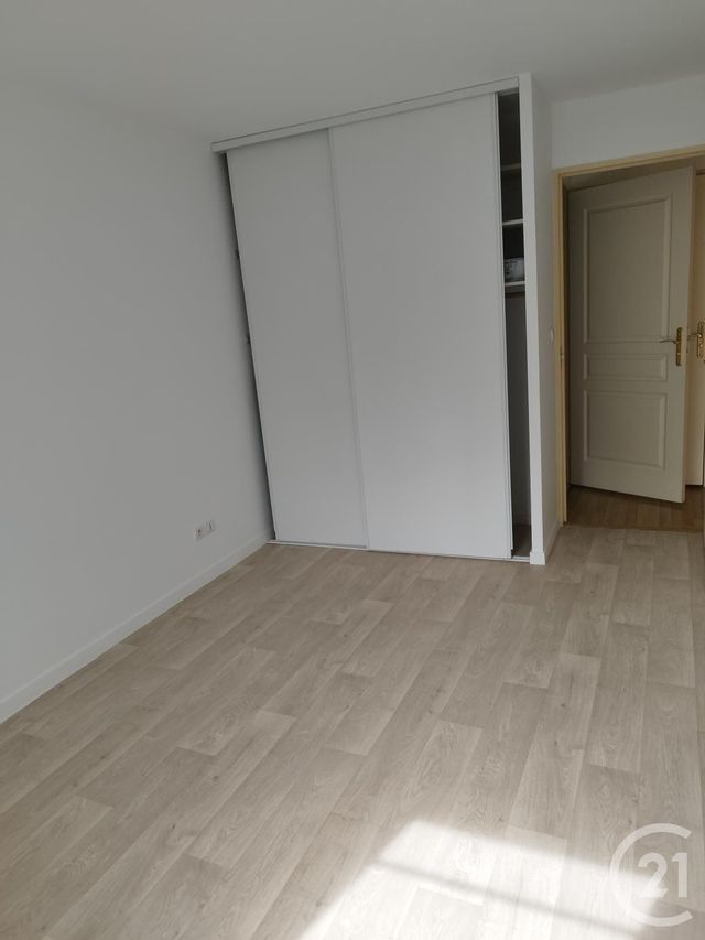 Appartement F2 &agrave; louer - 2 pi&egrave;ces - 47,37 m2 - Verberie - 60 - PICARDIE