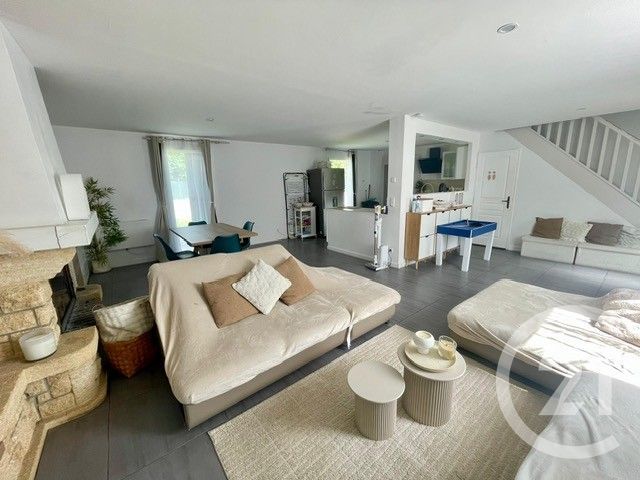 Maison &agrave; vendre - 6 pi&egrave;ces - 110 m2 - Le Plessis Belleville - 60 - PICARDIE