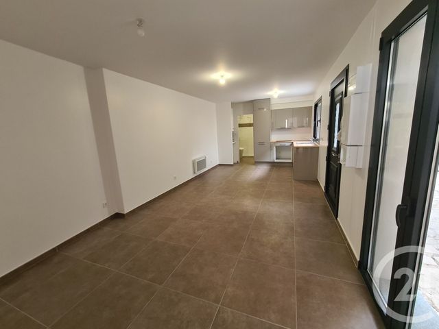 Appartement F2 &agrave; louer - 2 pi&egrave;ces - 39,99 m2 - Claye Souilly - 77 - ILE-DE-FRANCE