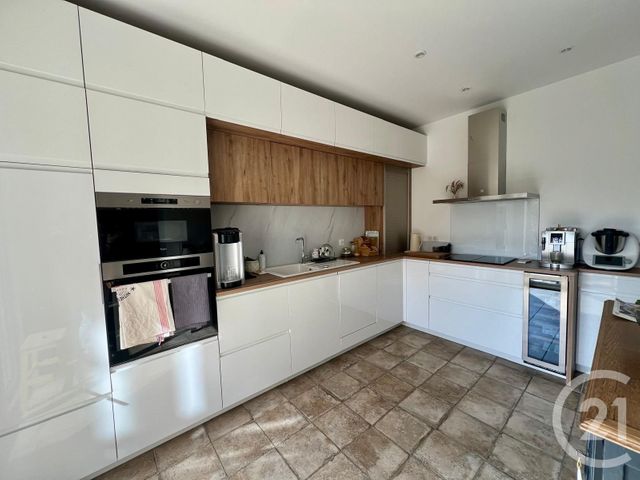 Maison &agrave; louer - 6 pi&egrave;ces - 155,36 m2 - Montge En Goele - 77 - ILE-DE-FRANCE