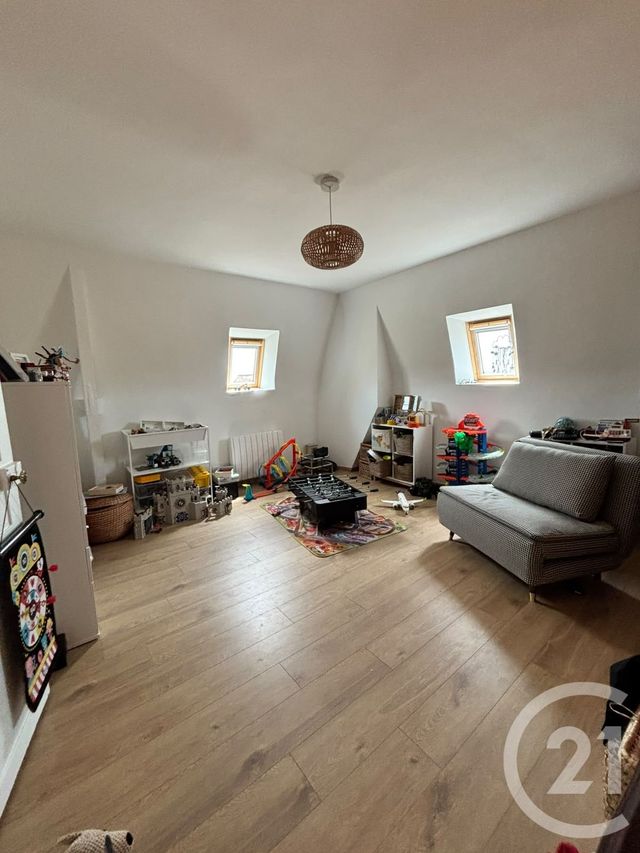 Maison &agrave; louer - 6 pi&egrave;ces - 155,36 m2 - Montge En Goele - 77 - ILE-DE-FRANCE