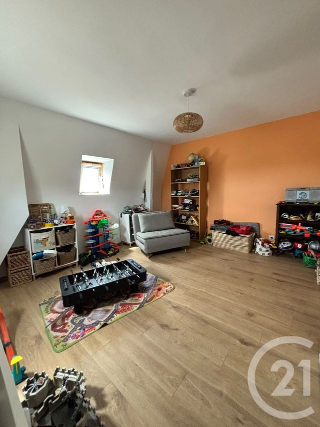 Maison &agrave; louer - 6 pi&egrave;ces - 155,36 m2 - Montge En Goele - 77 - ILE-DE-FRANCE