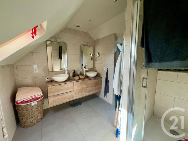 Maison &agrave; louer - 6 pi&egrave;ces - 155,36 m2 - Montge En Goele - 77 - ILE-DE-FRANCE