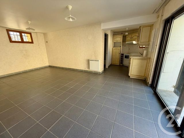 Appartement F3 &agrave; vendre - 3 pi&egrave;ces - 50,45 m2 - Dammartin En Goele - 77 - ILE-DE-FRANCE