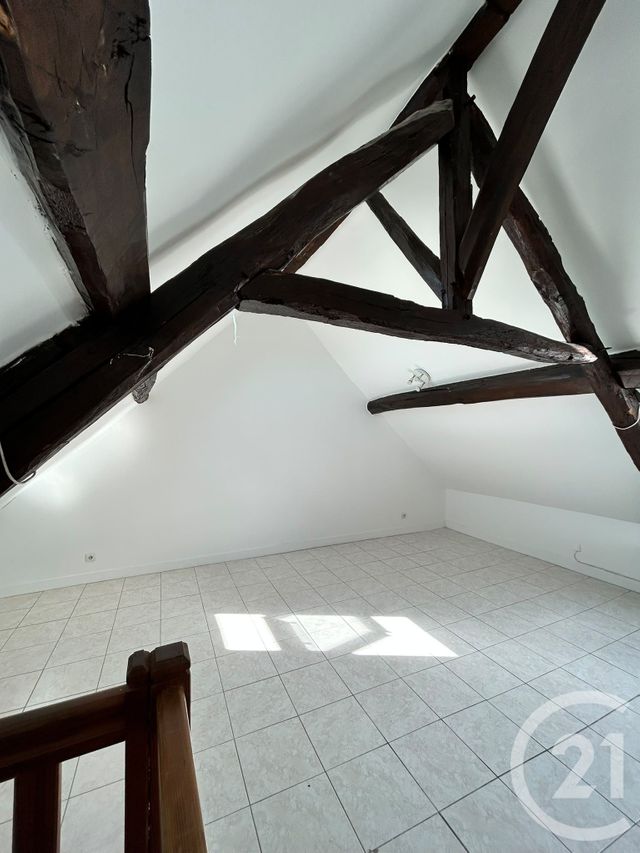 Appartement Studio &agrave; louer - 1 pi&egrave;ce - 16,85 m2 - Longperrier - 77 - ILE-DE-FRANCE
