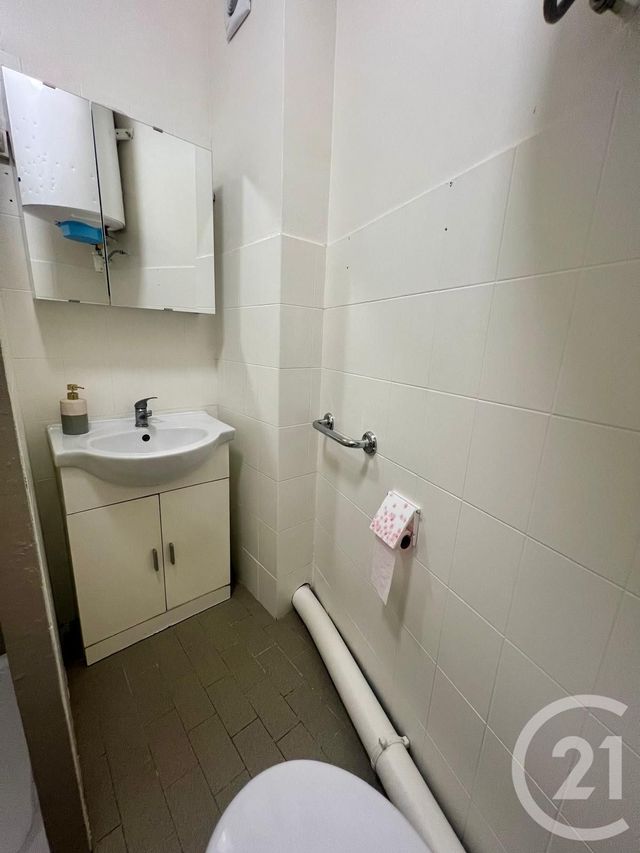 Appartement Studio &agrave; louer - 1 pi&egrave;ce - 23,93 m2 - Dammartin En Goele - 77 - ILE-DE-FRANCE