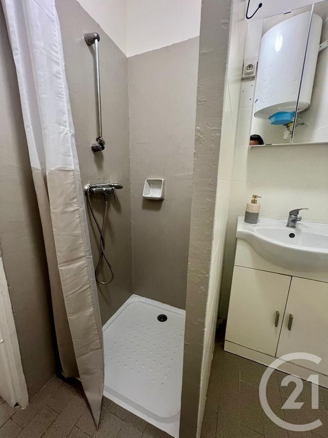 Appartement Studio &agrave; louer - 1 pi&egrave;ce - 23,93 m2 - Dammartin En Goele - 77 - ILE-DE-FRANCE