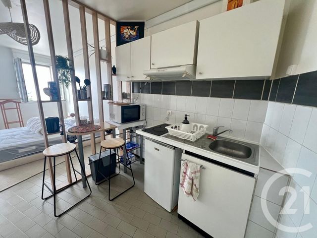 Appartement Studio &agrave; louer - 1 pi&egrave;ce - 23,93 m2 - Dammartin En Goele - 77 - ILE-DE-FRANCE