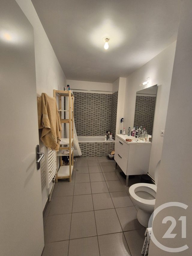 Appartement F1 &agrave; louer - 1 pi&egrave;ce - 29,37 m2 - Nanteuil Le Haudouin - 60 - PICARDIE