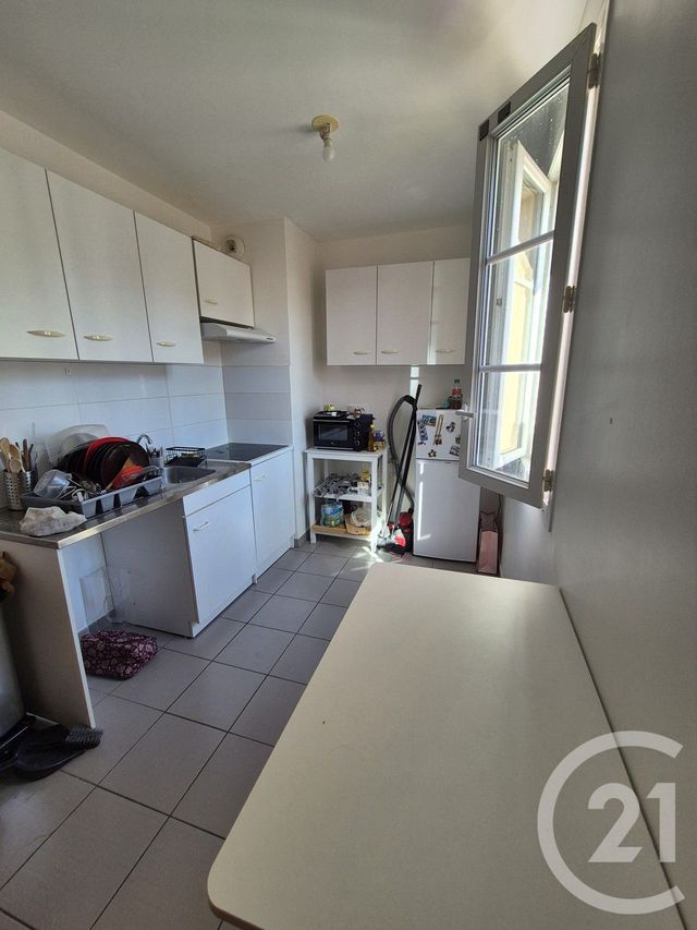 Appartement F1 &agrave; louer - 1 pi&egrave;ce - 29,37 m2 - Nanteuil Le Haudouin - 60 - PICARDIE