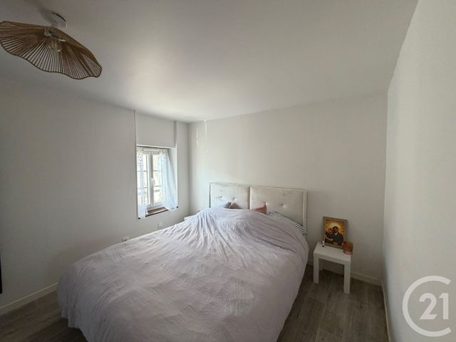 Appartement F3 &agrave; louer - 3 pi&egrave;ces - 44,85 m2 - Villeneuve Sous Dammartin - 77 - ILE-DE-FRANCE