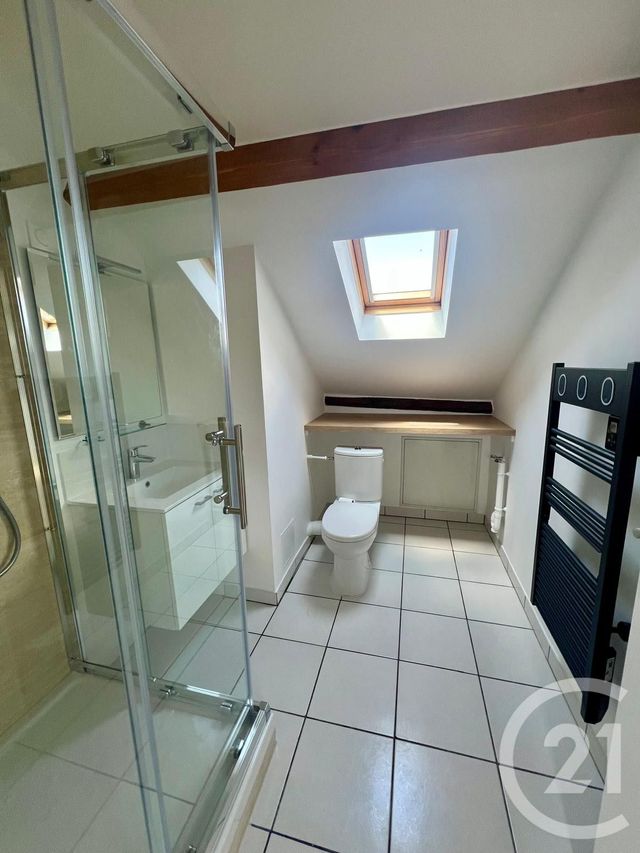 Appartement Studio &agrave; louer - 1 pi&egrave;ce - 15,95 m2 - Dammartin En Goele - 77 - ILE-DE-FRANCE