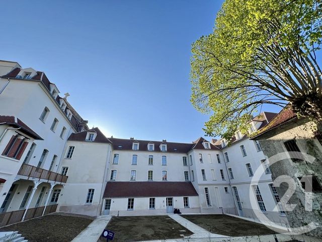 Appartement F3 &agrave; louer - 3 pi&egrave;ces - 59,40 m2 - Juilly - 77 - ILE-DE-FRANCE