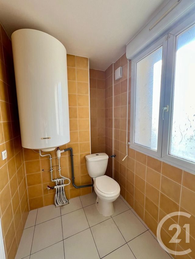 Appartement Studio &agrave; louer - 1 pi&egrave;ce - 17,30 m2 - Penchard - 77 - ILE-DE-FRANCE