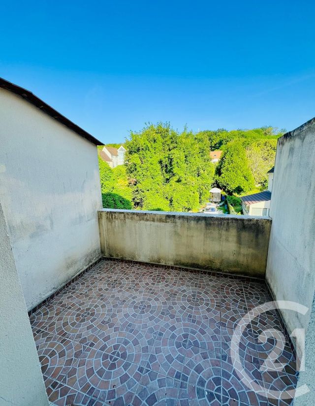 Appartement Studio &agrave; louer - 1 pi&egrave;ce - 17,30 m2 - Penchard - 77 - ILE-DE-FRANCE
