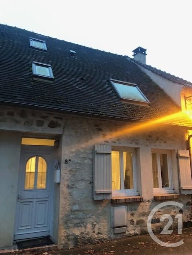Maison &agrave; louer - 2 pi&egrave;ces - 39,60 m2 - Ermenonville - 60 - PICARDIE