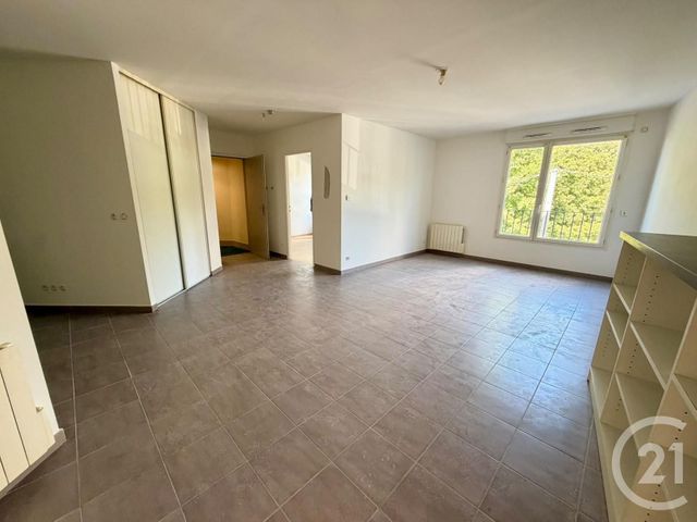 Appartement F3 &agrave; vendre - 3 pi&egrave;ces - 65,83 m2 - Dammartin En Goele - 77 - ILE-DE-FRANCE