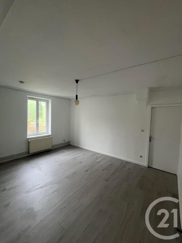 Appartement F2 &agrave; louer - 2 pi&egrave;ces - 52,60 m2 - Le Plessis Belleville - 60 - PICARDIE