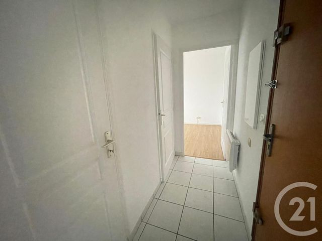 Appartement F2 &agrave; louer - 2 pi&egrave;ces - 38,38 m2 - Dammartin En Goele - 77 - ILE-DE-FRANCE