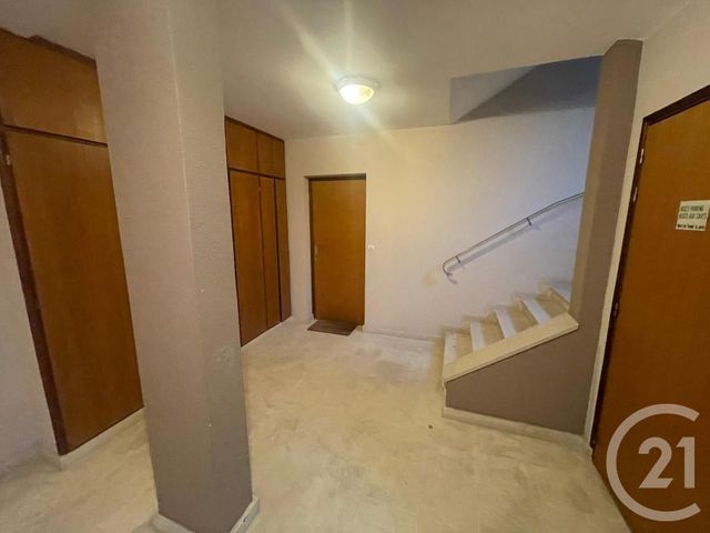 Appartement F2 &agrave; louer - 2 pi&egrave;ces - 38,38 m2 - Dammartin En Goele - 77 - ILE-DE-FRANCE
