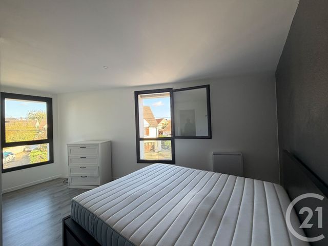 Appartement Duplex &agrave; louer - 3 pi&egrave;ces - 54,47 m2 - Messy - 77 - ILE-DE-FRANCE