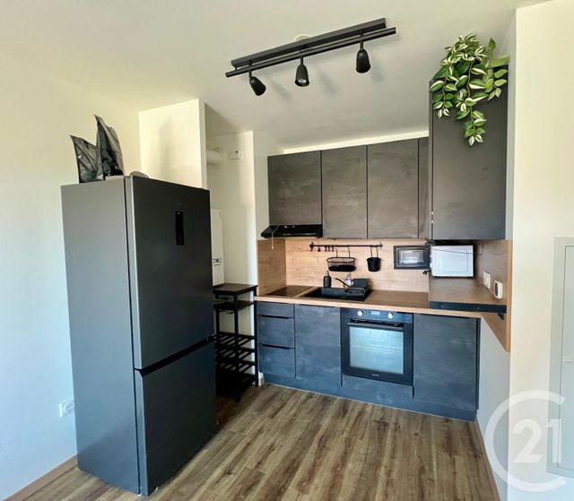 Appartement F2 &agrave; louer - 2 pi&egrave;ces - 38,67 m2 - Le Plessis Belleville - 60 - PICARDIE