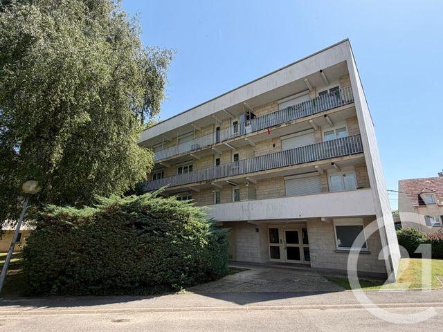 Appartement 1 pièce 28 m² · au Plessis-Belleville · 27,9 m² · 620 €/mois