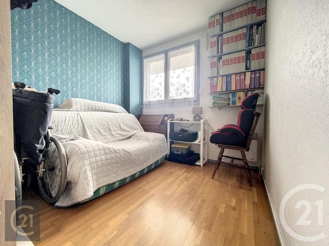 Appartement F3 à vendre - 3 pièces - 52,83 m2 - Livry Gargan - 93 - ILE-DE-FRANCE